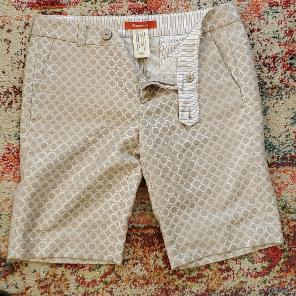 Tan &Silver White Cartonnier Bermuda Shorts Sz 10